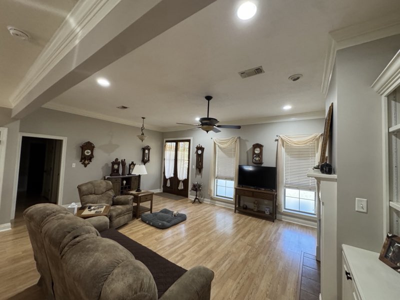 Pine Belt Painting interior work photo